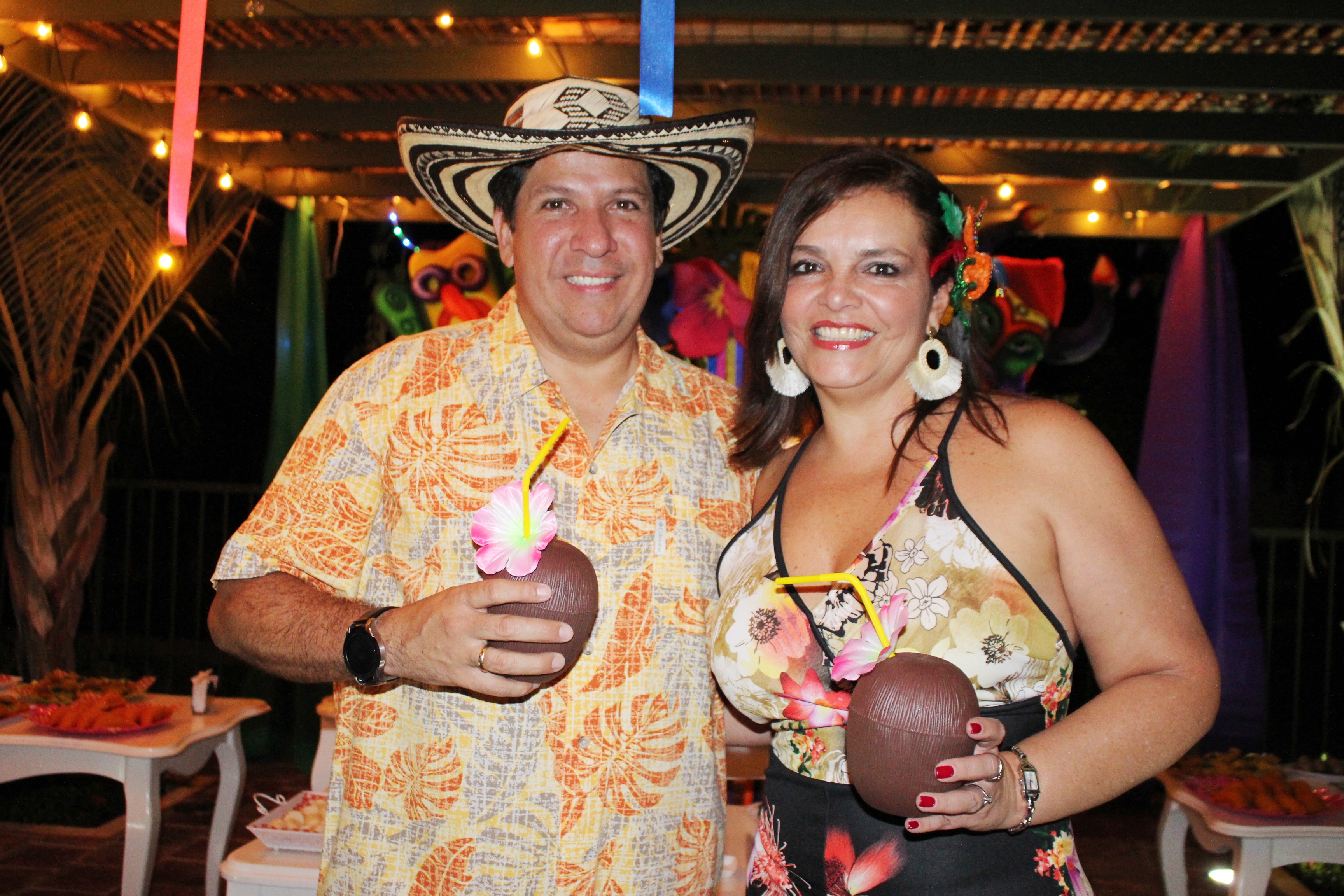 Alcalde de Neiva, Rodrigo Lara Sánchez con su esposa Ana Isabel Valencia de Lara.